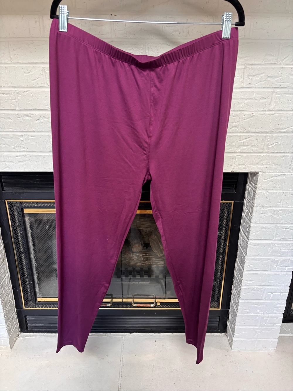 Zenana Outfitters Plum Stretch Lounge Leggings